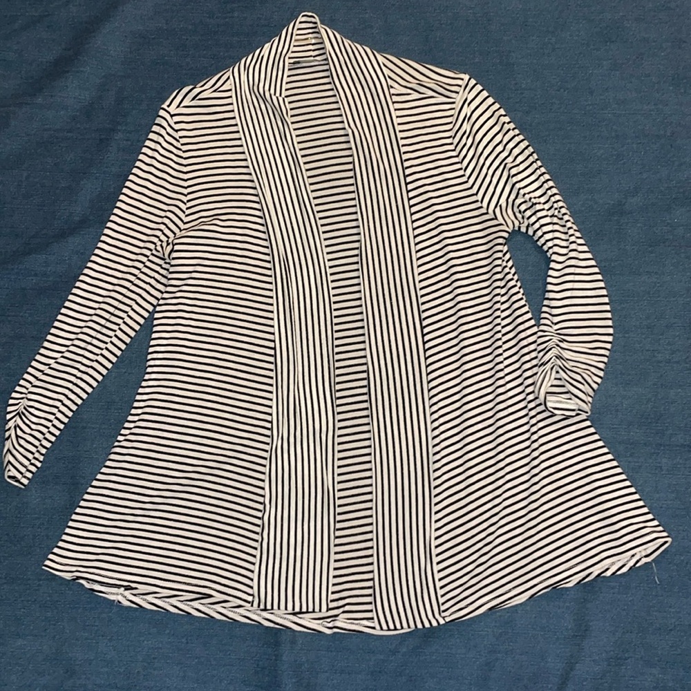 Black and white striped cardigan M